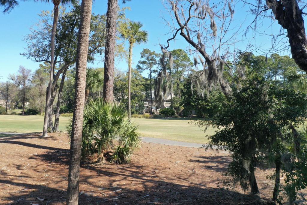 Golf View Two Bedroom With K Q And Fold Out Couch Bikes & Beach Gear Included Île de Hilton-Head Extérieur photo
