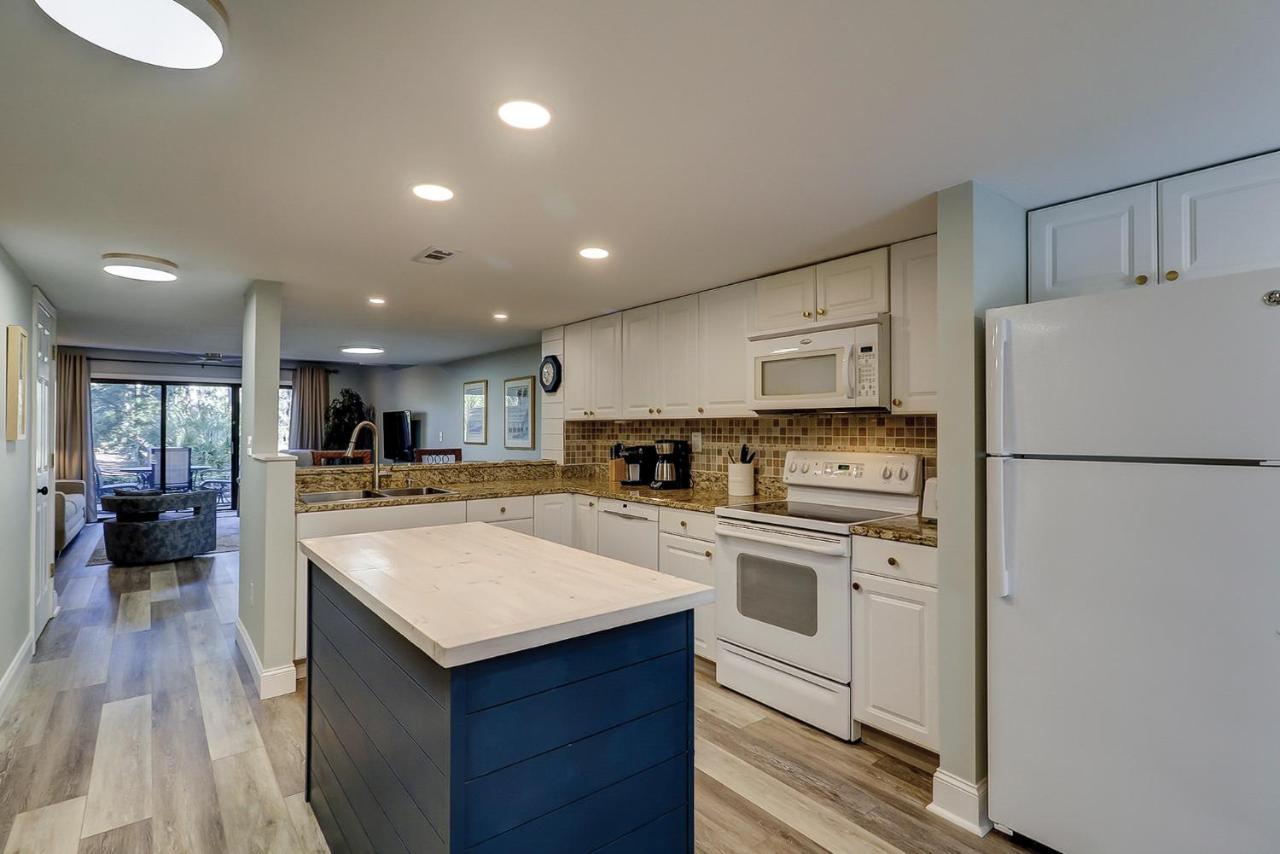 Golf View Two Bedroom With K Q And Fold Out Couch Bikes & Beach Gear Included Île de Hilton-Head Extérieur photo
